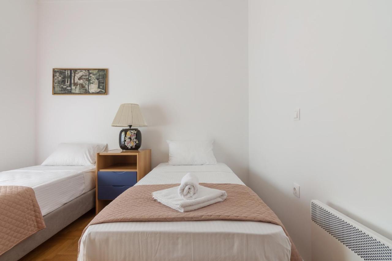 אתונה Nice 2Bedroom Apartment In Pagkrati מראה חיצוני תמונה